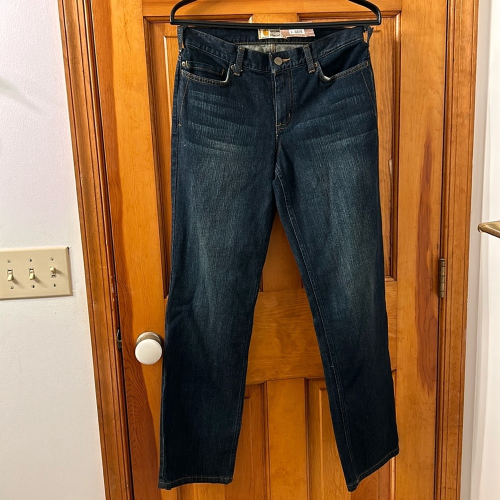 Carhartt blue jeans, original fit straight leg. Womens size 4. Blaine Jean New